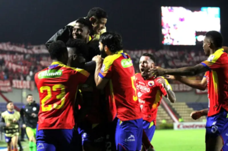 Liga Betplay 2026-I: Atlético Nacional y Pasto lideran tras jornada 13