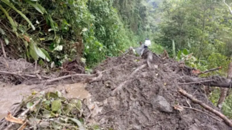 Lluvias intensas dejan incomunicadas más de nueve veredas y afectan a 200 familias en Vélez, Santander
