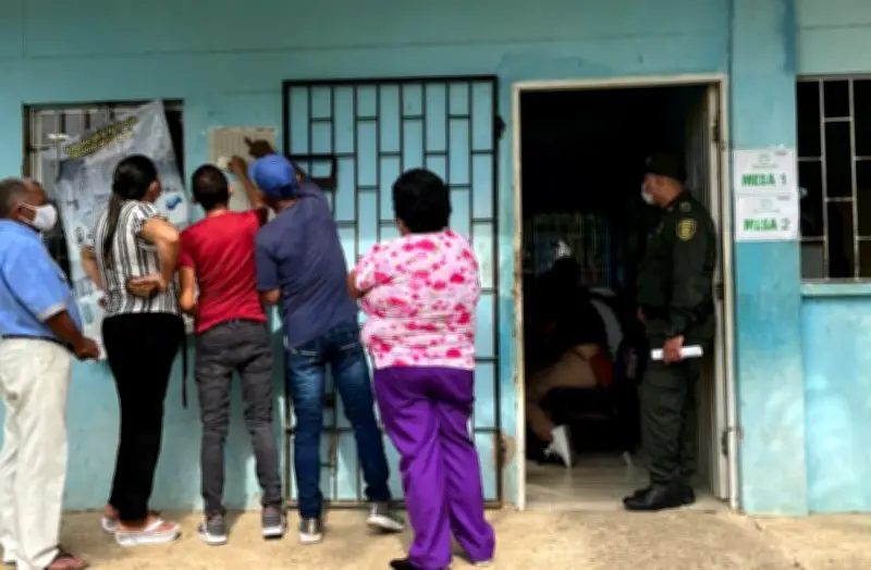 Última elección de curules de paz enfrenta violencia, clima y riesgos de fraude