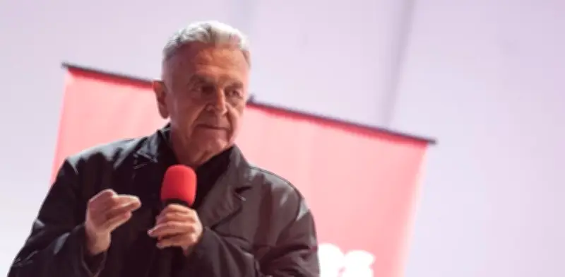 Lucho Garzón postula al Senado con agenda de derechos y crítica a 'paz total'