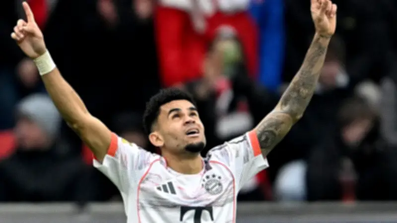 Luis Díaz deslumbra con asistencia magistral en triunfo del Bayern Múnich sobre Atalanta