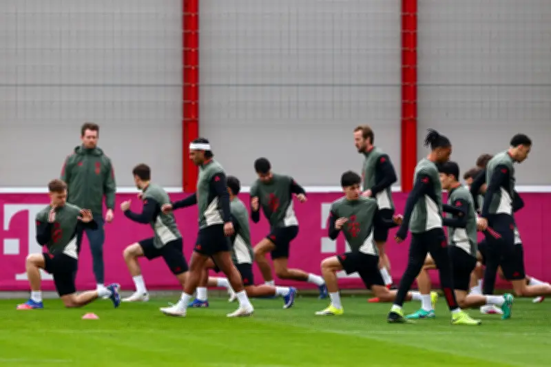 Luis Díaz y Bayern Múnich inician su camino en octavos de la Champions League ante Atalanta