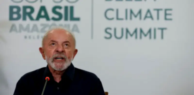 Lula se estanca en las encuestas frente a Flávio Bolsonaro en reñida carrera presidencial brasileña