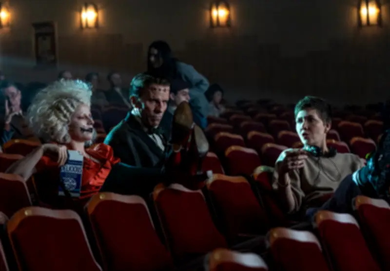 Maggie Gyllenhaal da voz a la Novia de Frankenstein en una reinvención radical del mito