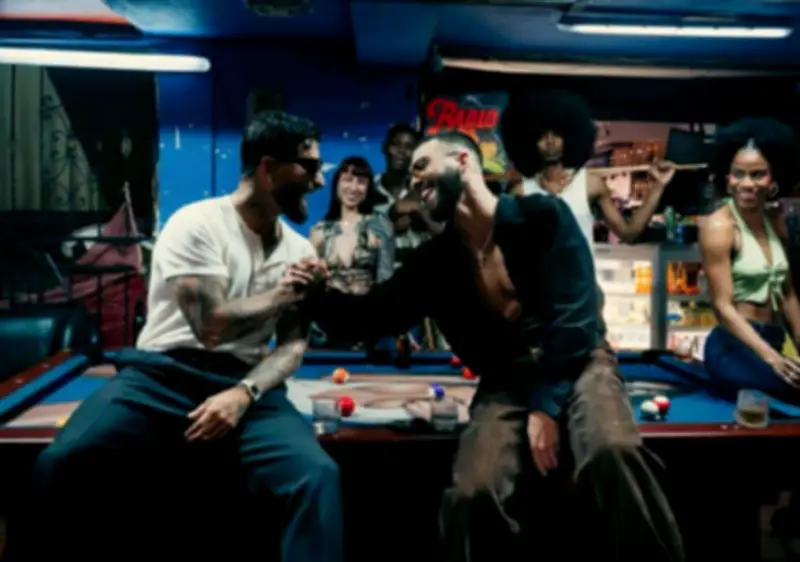 Manuel Turizo y Maluma lanzan 'Apambichao', un homenaje al Caribe colombiano