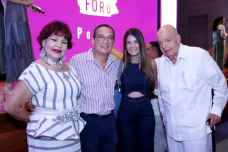 María Carolina Hoyos Turbay lidera conferencia con destacadas mujeres colombianas
