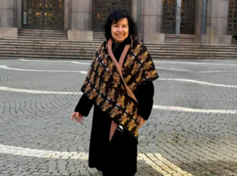 María Consuelo del Río: la jurista de derechos humanos que acompaña a Clara López en fórmula vicepresidencial