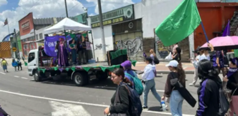 Marcha del 8M en Engativá contó con acompañamiento del Distrito y PMU activo