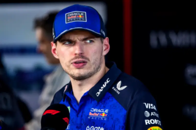 Max Verstappen critica nuevas reglas de Fórmula 1 y las compara con 'Mario Kart'