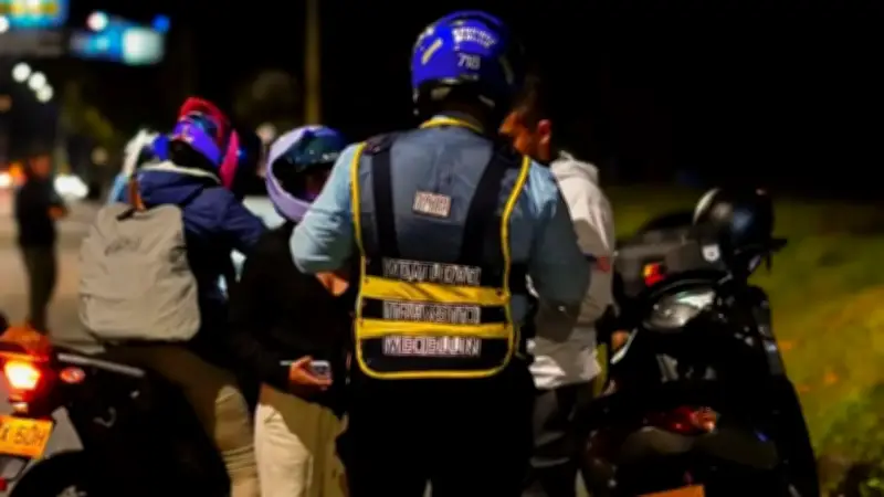 Medellín impone más de 1.000 comparendos por piques ilegales en 2024