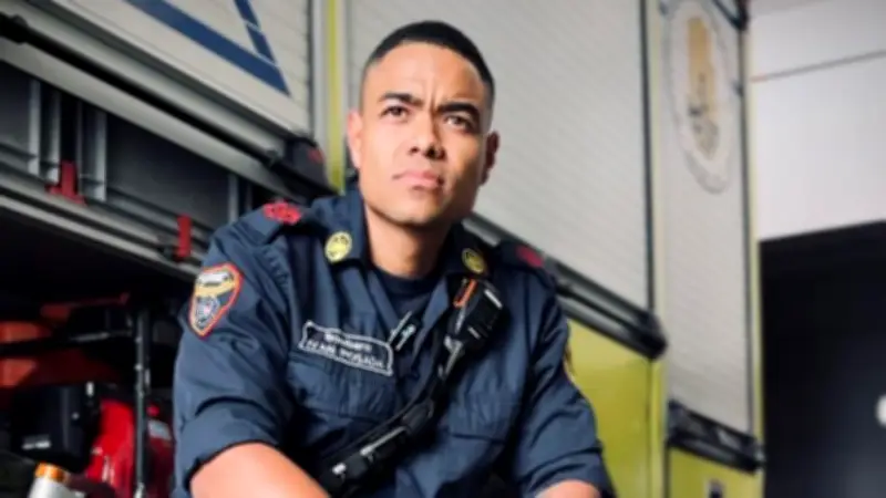 Medellín llora a bombero Iván Darío Posada, fallecido en incendio del barrio La Toscana