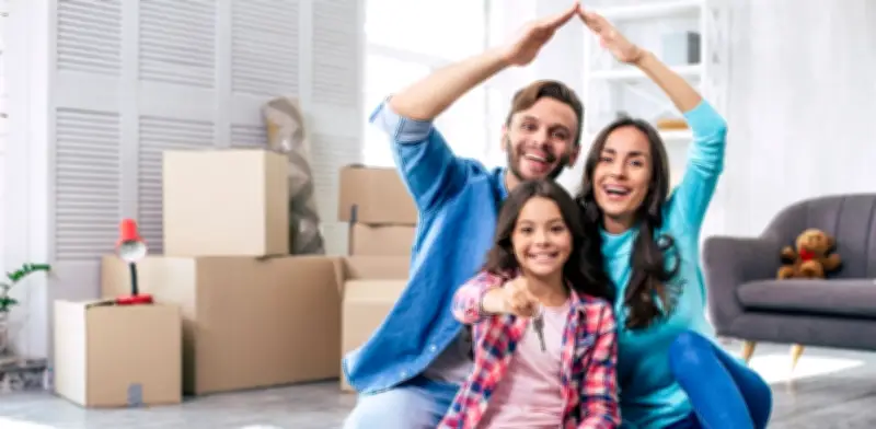 Mercado inmobiliario colombiano: La vivienda VIS se aleja de familias de bajos ingresos en 2025