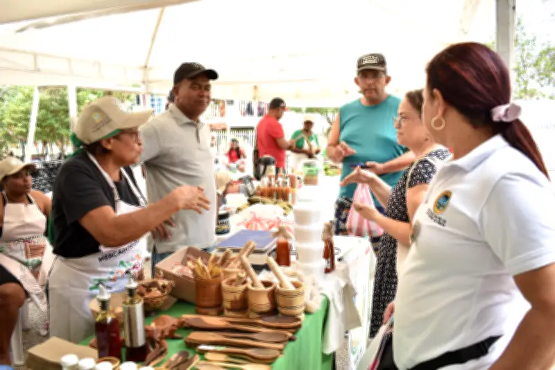 Mercados campesinos de Cartagena dinamizan economía local con ventas superiores a $18 millones
