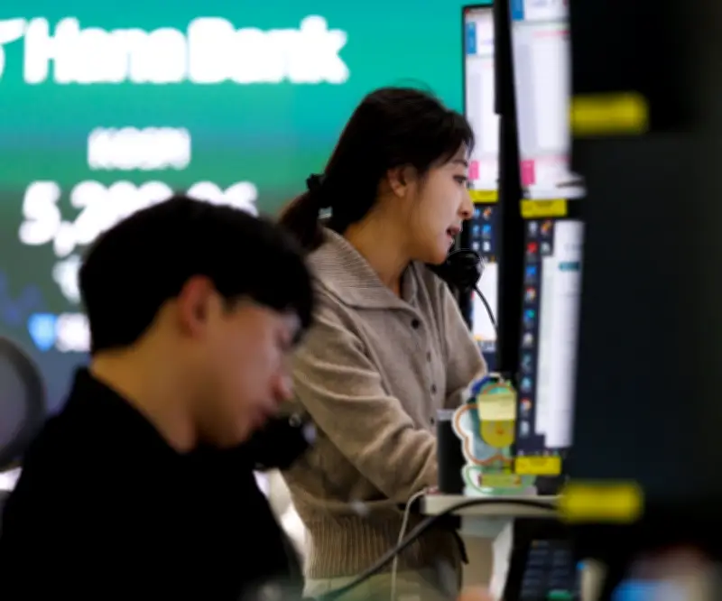 Mercados emergentes en caída libre por escalada bélica con Irán