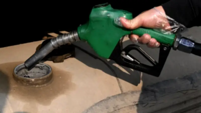 Mercados Globales en Caída Libre y Petróleo Alcanza Máximos por Conflicto en Oriente Medio