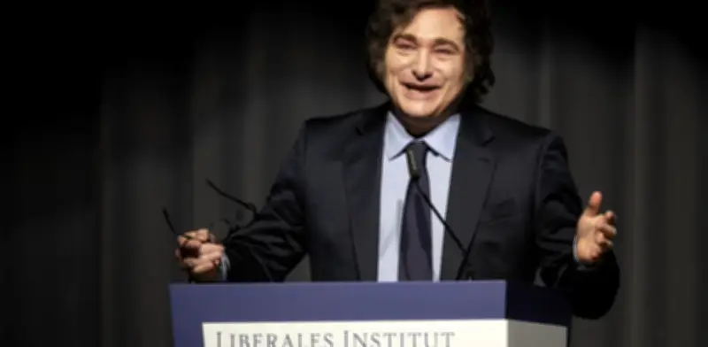 Milei arremete contra la AFA: 'Con cada cosa que hacen se ensucian más a sí mismos'