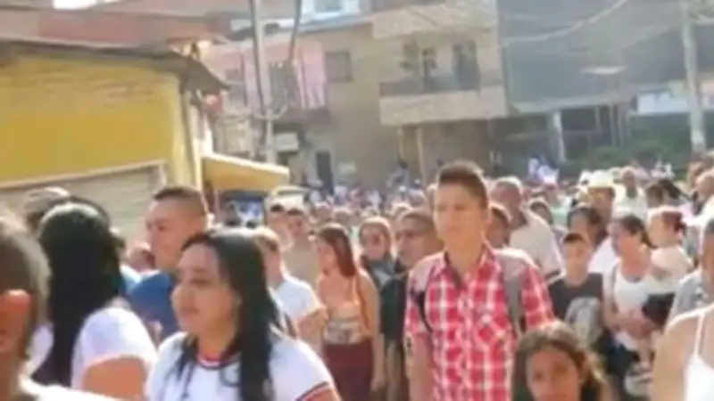 Mineros en Antioquia mantienen cierre en Troncal a la Costa Caribe tras incidente