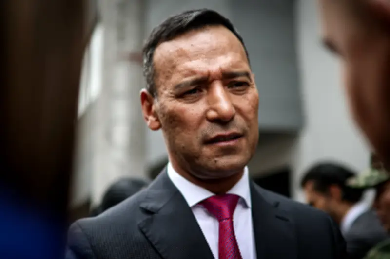 Ministro de Defensa no confirma origen de bomba hallada en frontera con Ecuador