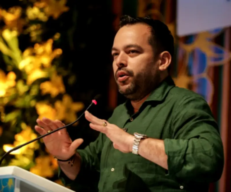 MinMinas monitorea suministro energético global ante tensiones en Medio Oriente