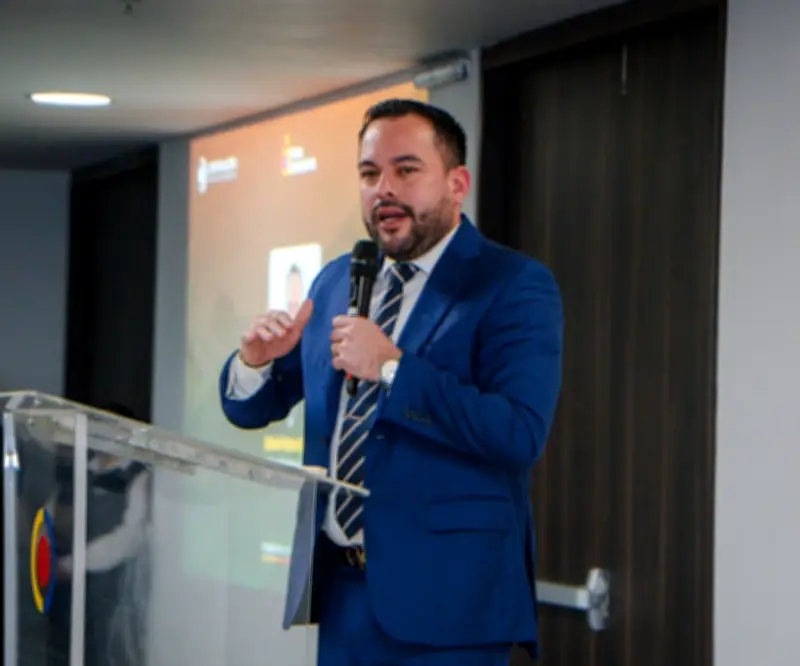 MinMinas reglamenta programa Colombia Solar para autogeneración energética en estratos bajos