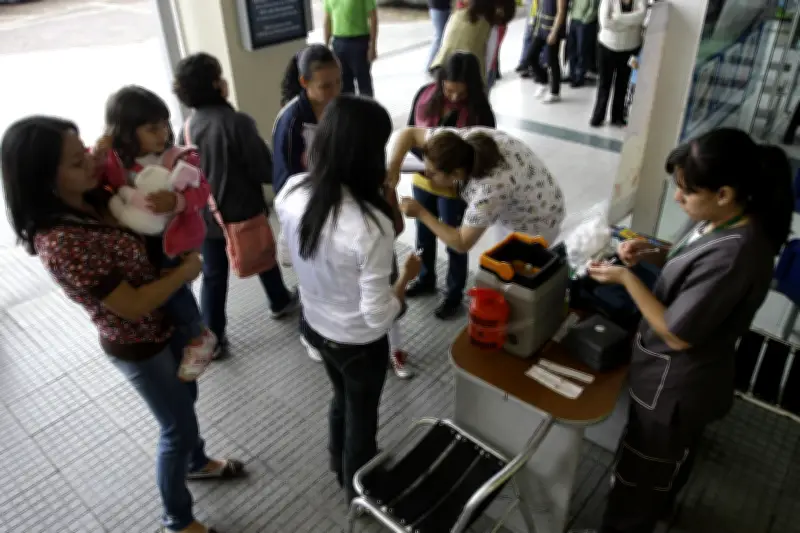 MinSalud alerta sobre vacunación para viajes en Semana Santa: fiebre amarilla y sarampión