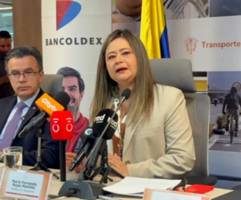 MinTransporte destina $12.843 millones para transición de taxis a eléctricos con apoyo de Bancoldex