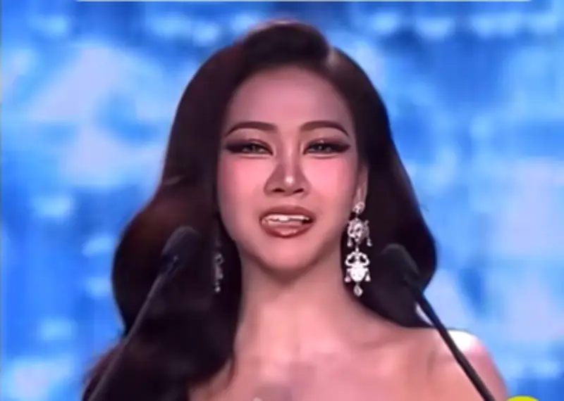 Miss Grand Tailandia pierde dentadura en pleno concurso y sorprende con su profesionalismo