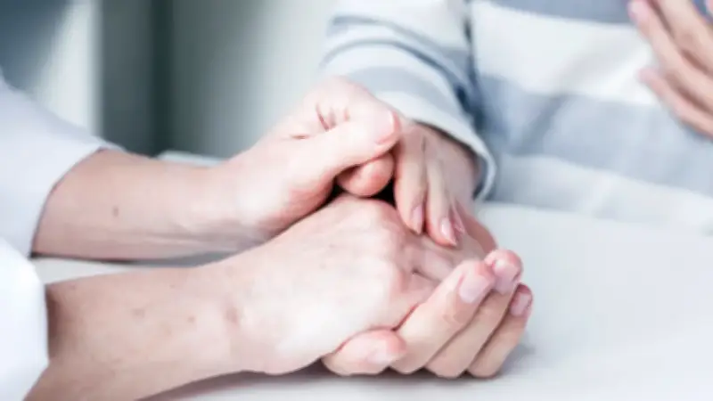 Mánager de Lina Tejeiro revela diagnóstico de cáncer de seno con optimismo