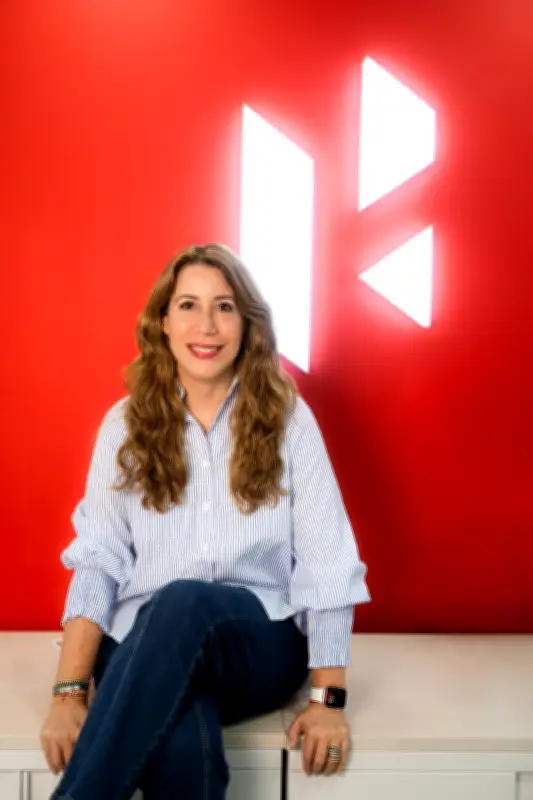 Mónica Delgado lidera Hero Motos Colombia: Mujeres transforman la industria de motocicletas