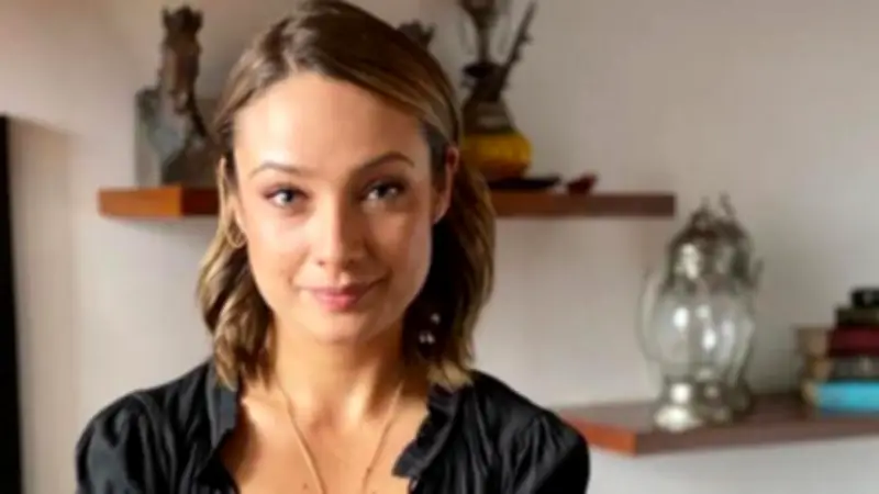 Mónica Jaramillo revela cómo inició su relación tras el divorcio en pódcast