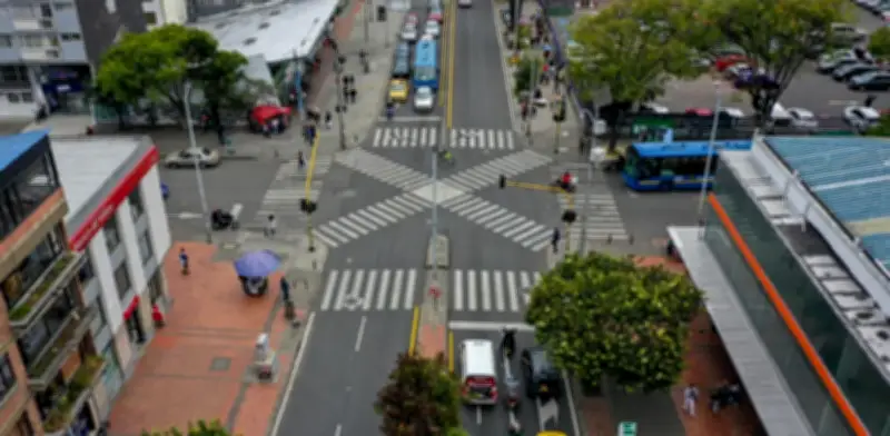 Movilidad en Bogotá este lunes 9 de marzo: restricciones de pico y placa y novedades del transporte