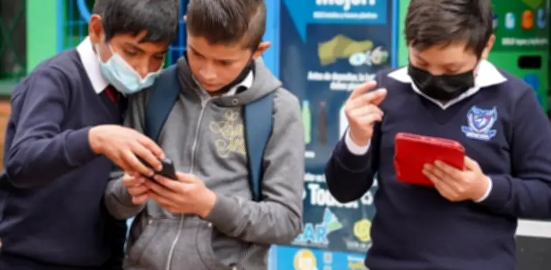 Más de 12 millones de dispositivos conectados a Centros Digitales del MinTIC amplían acceso rural a internet