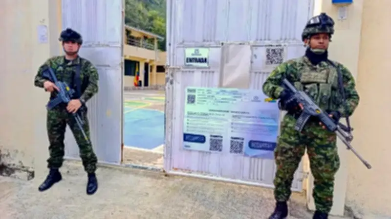Más de 126.000 militares desplegados en Colombia para blindar elecciones