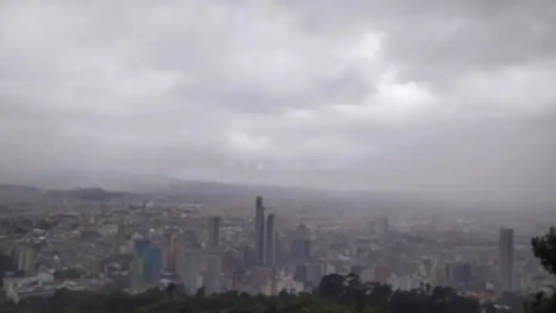 Más de 32.000 incendios en Suramérica amenazan la calidad del aire en Bogotá