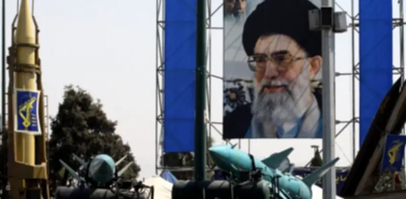 Muerte de Alí Jamenei en ofensiva de EE.UU. e Israel amenaza medio siglo de teocracia iraní