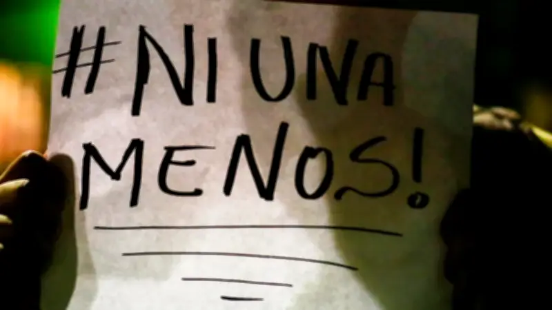 Mujer denuncia acoso sexual en panadería de Bogotá; hombre tendría antecedentes violentos