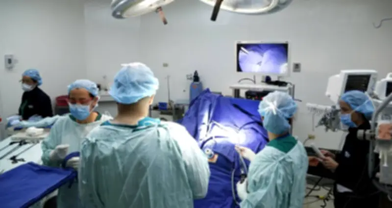 Mujer en Barranquilla denuncia que hospitalización por tumor terminó en amputación de sus cuatro extremidades