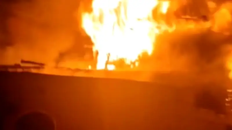 Mujer fallece tras incendiar su vivienda en Yumbo y afectar dos casas vecinas