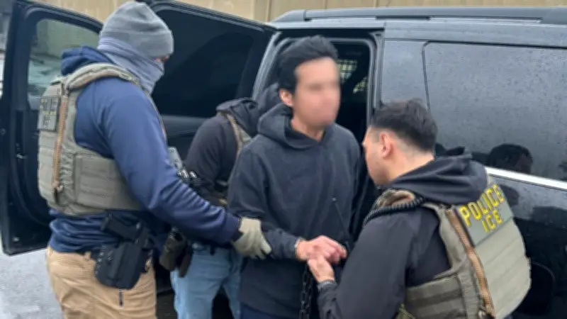 México denuncia 13 muertes de migrantes bajo custodia del ICE en Estados Unidos