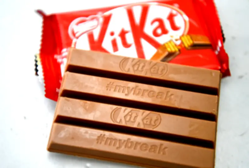 Nestlé reporta robo masivo de 12 toneladas de KitKat en Europa antes de Semana Santa