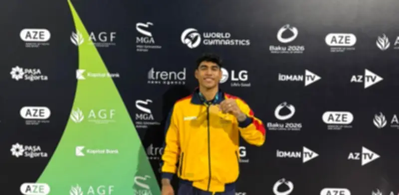 Ángel Barajas conquista el oro en barras paralelas en la Copa del Mundo de Gimnasia de Azerbaiyán