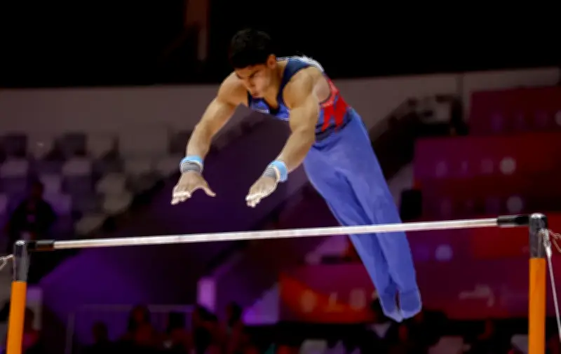 Ángel Barajas suma bronce en barra fija y confirma su brillante momento en la gimnasia mundial