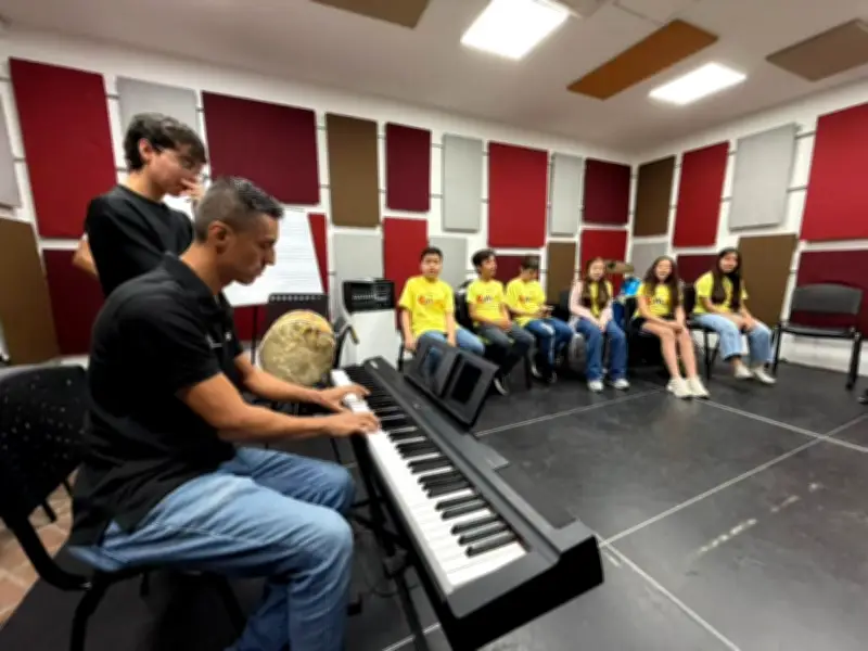 Niños de Bucaramanga brillan en Festival de Música Colombiana con repertorio andino