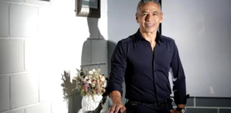 Norman Chaparro: de mensajero en bicicleta a fundador de Inter Rapidísimo