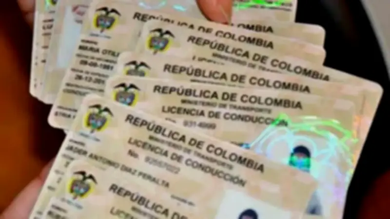 Nuevas pruebas para licencia de conducción en Colombia 2026: cambios y costos