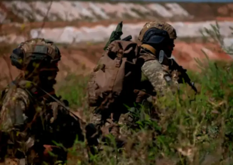 ONU alerta sobre más de 10.000 colombianos combatiendo como mercenarios en conflictos internacionales