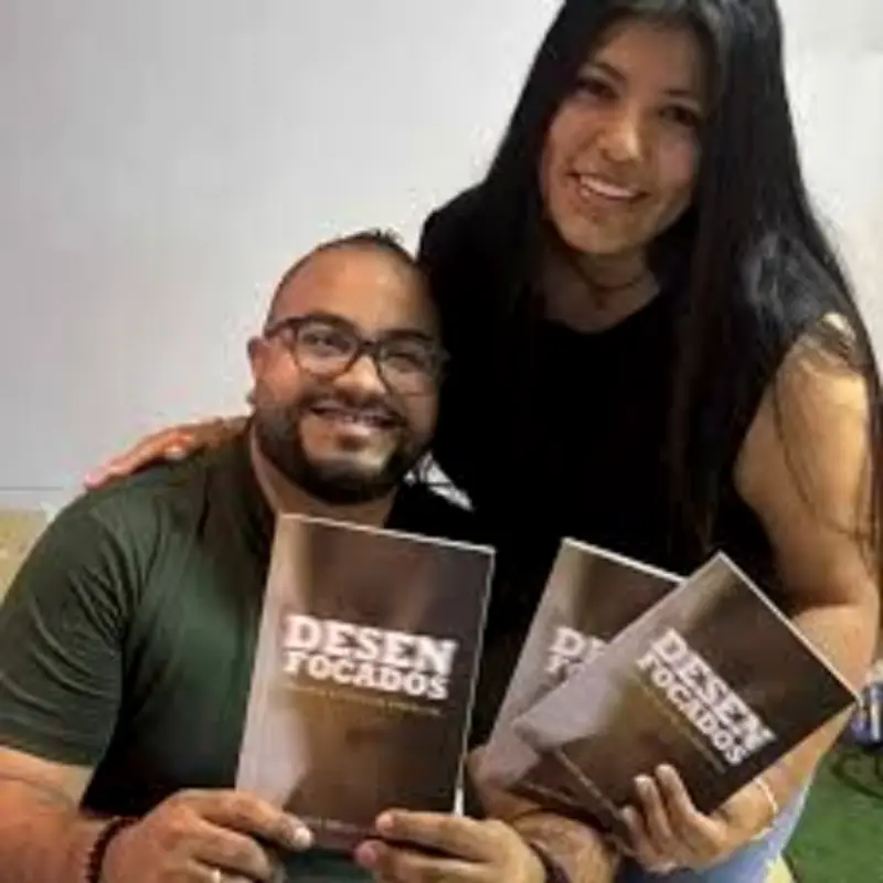 Orlando Burgos presenta 'Desenfocados', libro sobre la fe como respuesta al caos contemporáneo