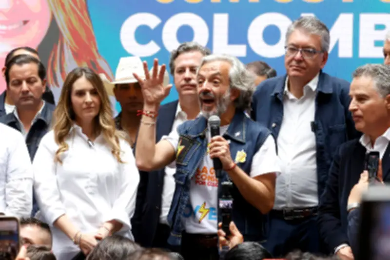 Oviedo atrajo votantes de Cepeda: un síntoma del deseo de moderación política