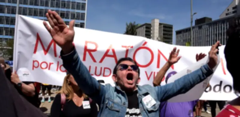 Pacientes Colombia convoca protesta nacional tras muerte de niño con hemofilia por falta de atención médica