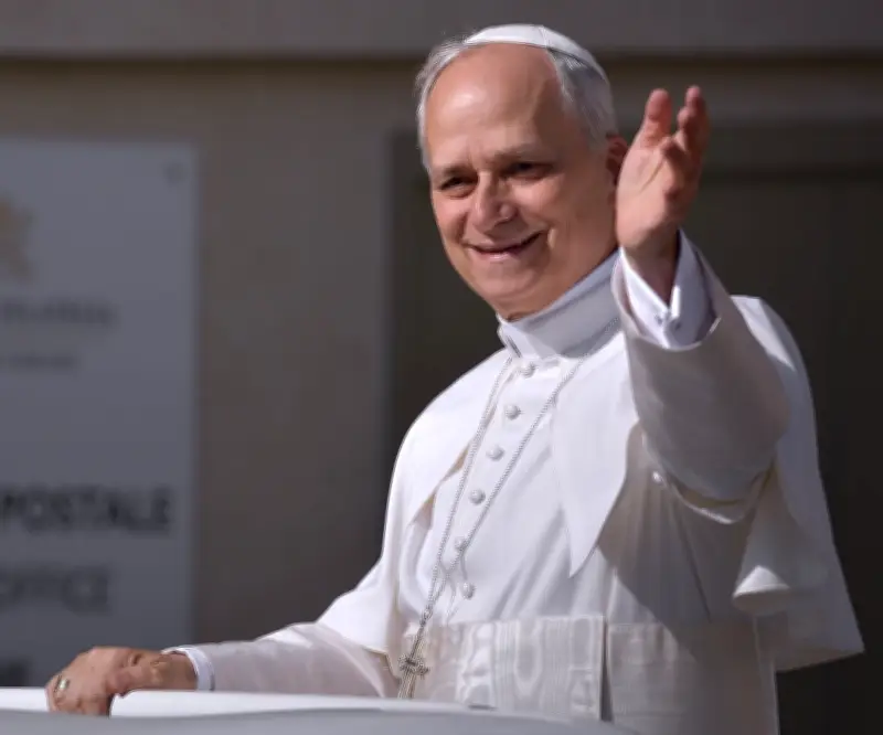 Papa León XIV exige silencio de armas y diálogo global en medio de conflictos